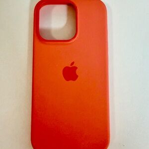 Apple Silicone Case for iPhone 16 Pro with MagSafe